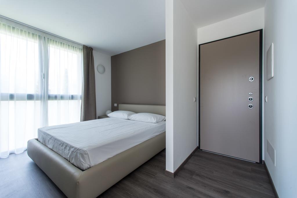 Apartamento Residenza Decimina Varenna Exterior foto