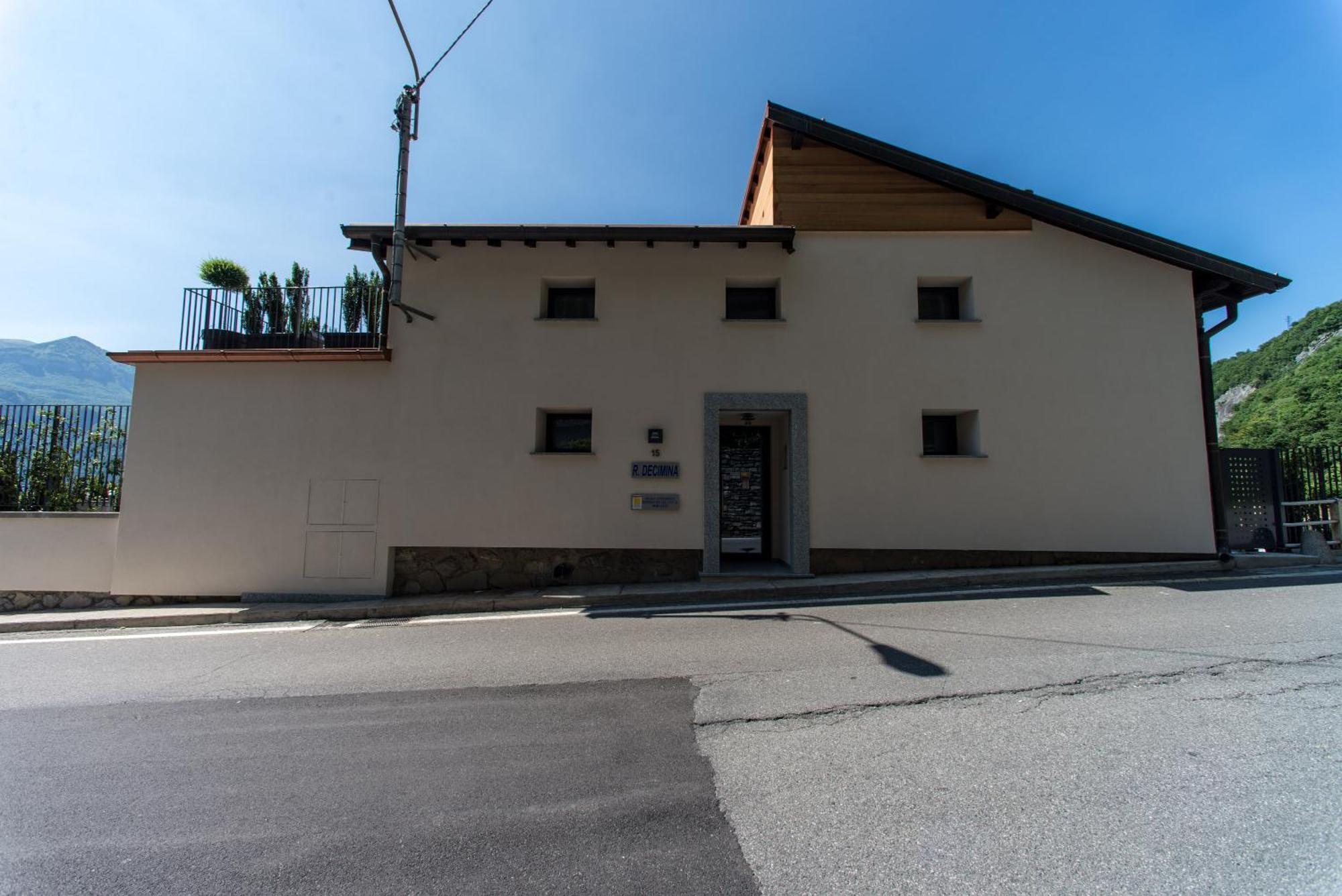Apartamento Residenza Decimina Varenna Exterior foto